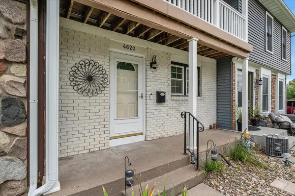 4620 WARREN ST, Davenport, IA 52806