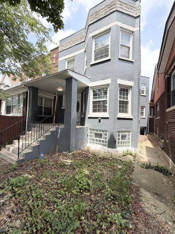 830 E 90th ST, Chicago, IL 60619