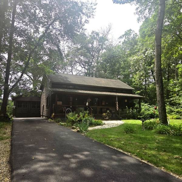 294 Lake Thunderbird DR, Putnam, IL 61560