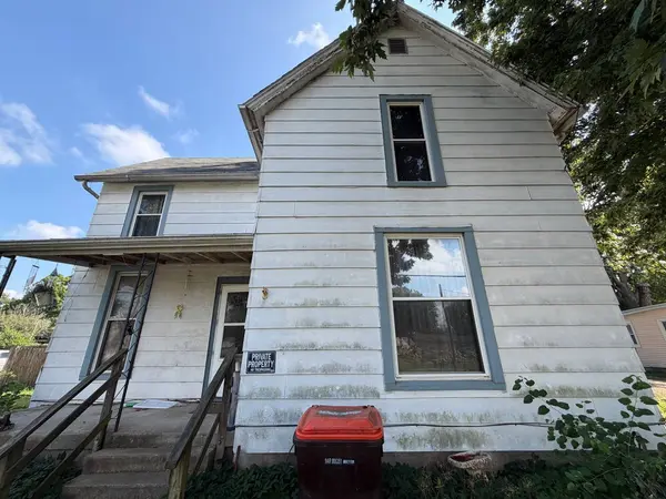 202 E Allen ST, Farmer City, IL 61842