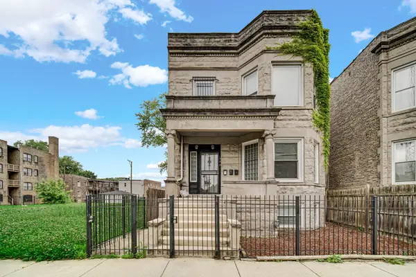 5744 S Green ST, Chicago, IL 60621