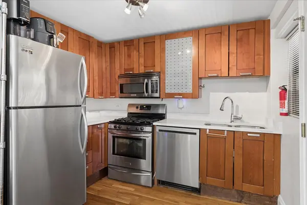 1353 W Fargo AVE #GW, Chicago, IL 60626