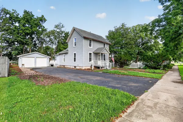 222 N Taylor ST, Marengo, IL 60152