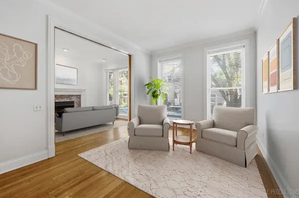 2013 W Concord PL #A, Chicago, IL 60647
