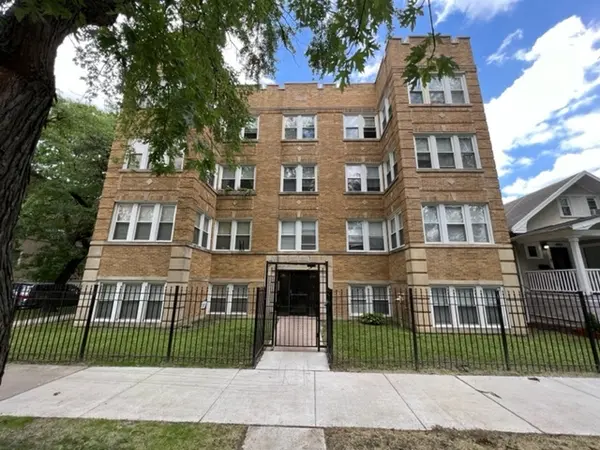 4855 N Springfield AVE #2, Chicago, IL 60625