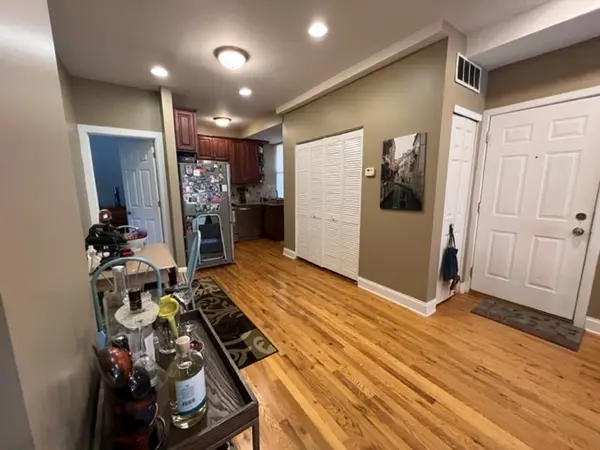 4855 N Springfield AVE #2, Chicago, IL 60625