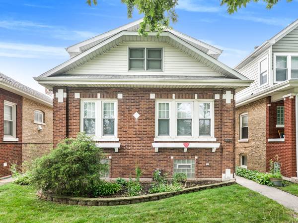 6118 W Grace ST, Chicago, IL 60634