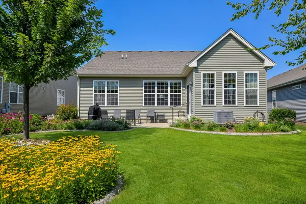 2612 Drexel DR, Naperville, IL 60564