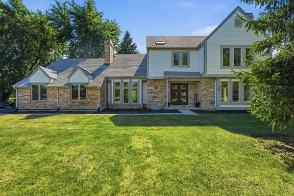 7711 Dairy LN, Lakewood, IL 60014