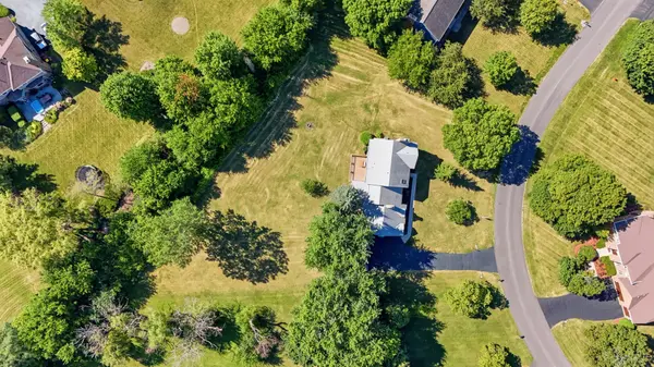 7711 Dairy LN, Lakewood, IL 60014