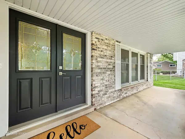 1139 Hampshire CT, Schaumburg, IL 60193