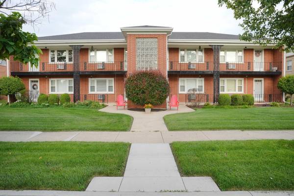 1427 Homestead RD #E, La Grange Park, IL 60526
