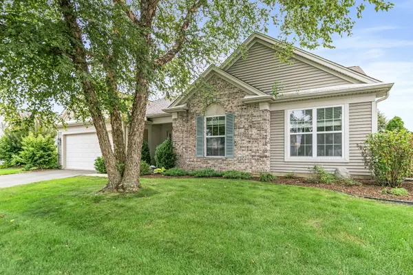 13093 Farm Hill DR, Huntley, IL 60142