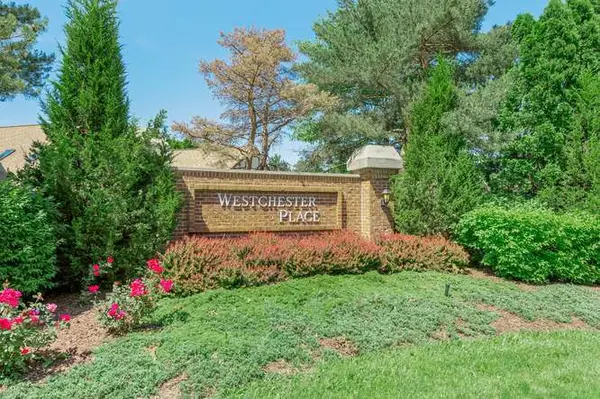 2850 Brighton CT, Westchester, IL 60154