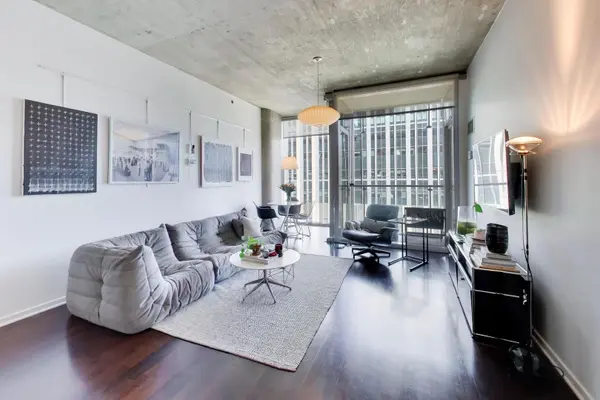 600 N Fairbanks CT #1603, Chicago, IL 60611
