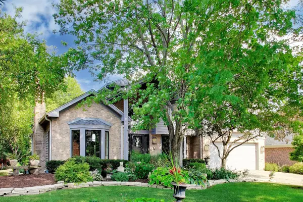 1309 S Pine AVE, Arlington Heights, IL 60005