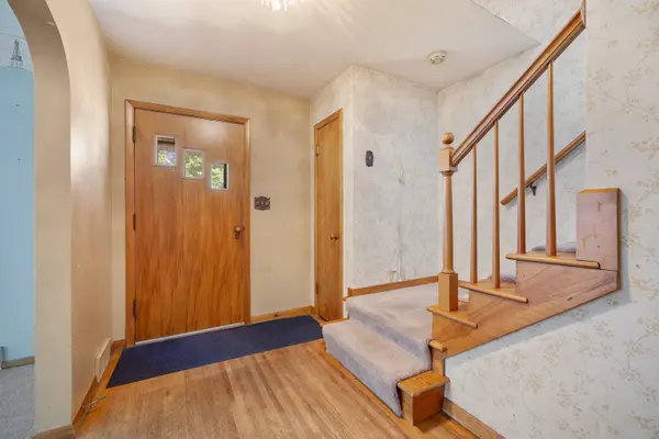 410 E Main ST, Genoa, IL 60135