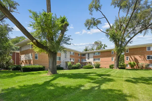 6850 W LODE DR #2A, Worth, IL 60482