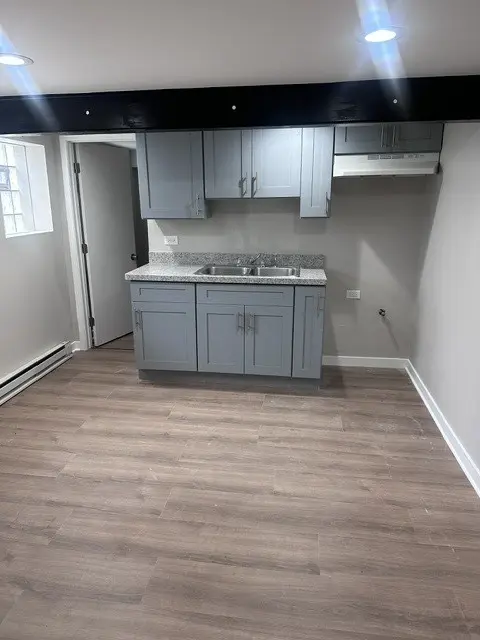 6204 S Mcvicker AVE #1R-studio, Chicago, IL 60638