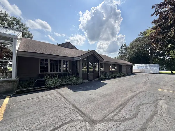 1126 E State ST, Sycamore, IL 60178