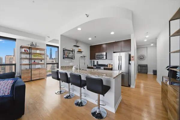 303 W Ohio ST #2902, Chicago, IL 60654