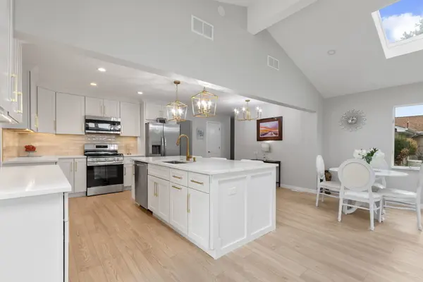 12607 S Meade AVE, Palos Heights, IL 60463