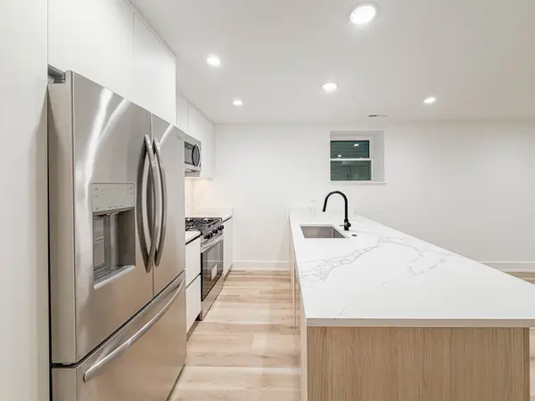 2113 N Kenmore AVE #G, Chicago, IL 60614