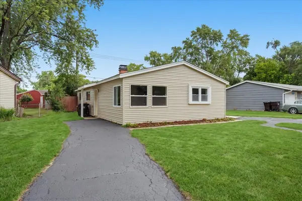 693 Minerva AVE, Wauconda, IL 60084