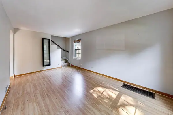 3844 N PACIFIC AVE, Chicago, IL 60634