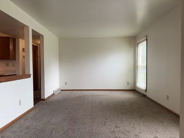 418 Beloit ST #9, Walworth, WI 53184