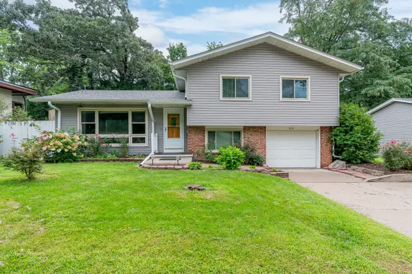 803 16th ST, Bettendorf, IA 52722