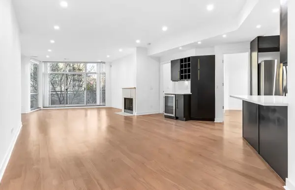 914 W Hubbard ST #104, Chicago, IL 60642