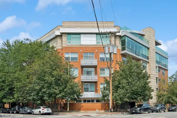 914 W Hubbard ST #104, Chicago, IL 60642