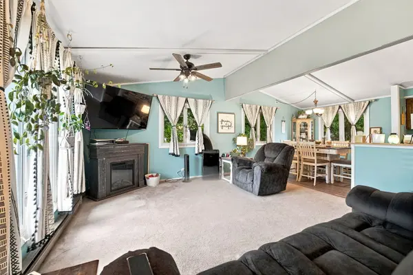 515 E High ST, Morris, IL 60450