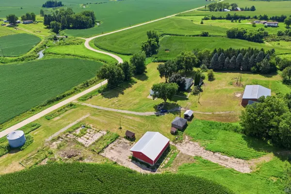 1154 280th ST, Wheatland, IA 52777