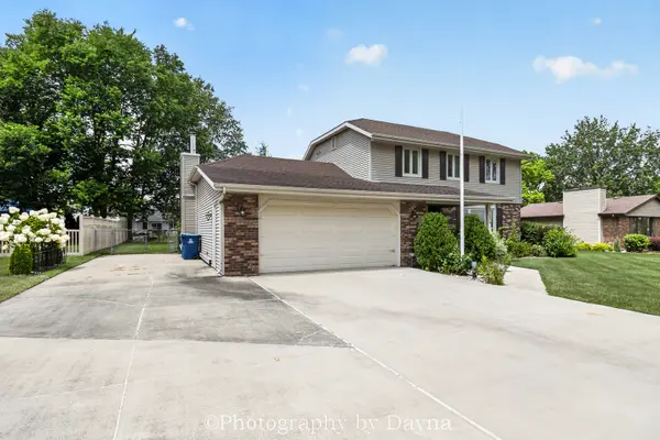 379 Fox Trail DR, Bourbonnais, IL 60914