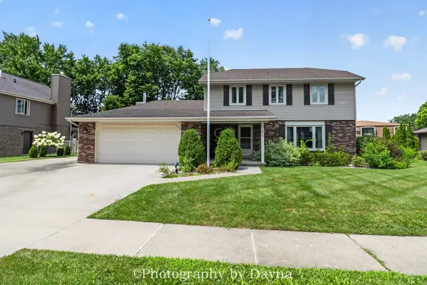 379 Fox Trail DR, Bourbonnais, IL 60914