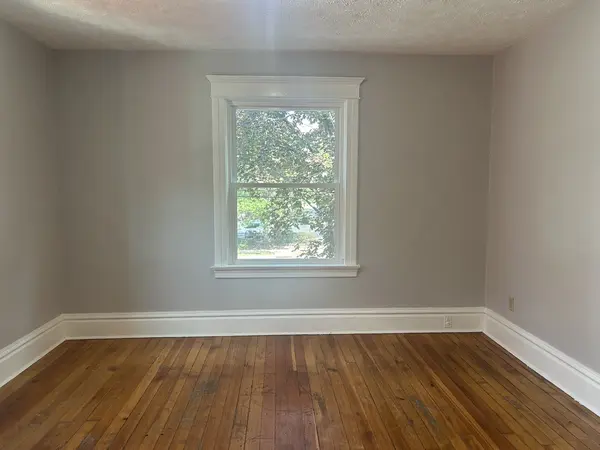 1421 CHARLES ST, Rockford, IL 61104