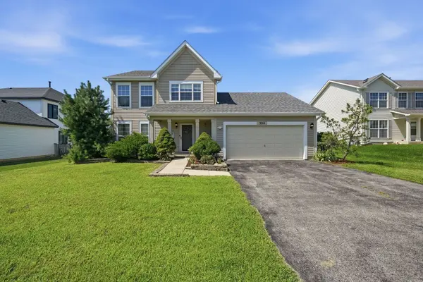 390 Deering LN, Bolingbrook, IL 60440