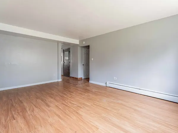 2123 Howard ST #1H, Evanston, IL 60202