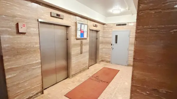 7337 S South Shore DR #214, Chicago, IL 60649