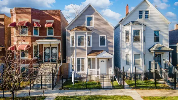 5746 S Paulina ST, Chicago, IL 60636