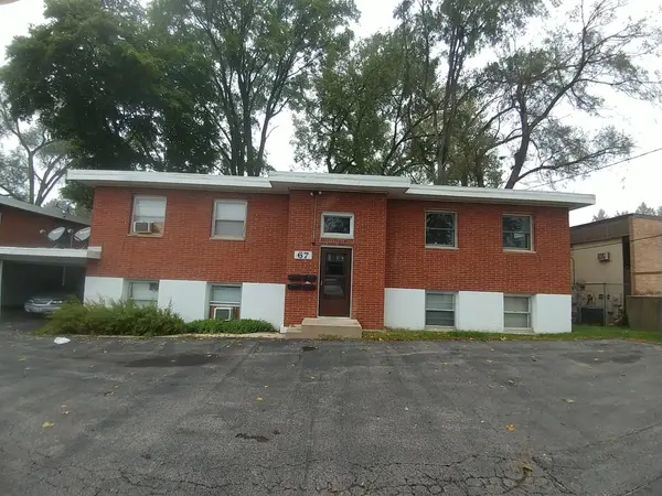 67 N Aldine ST #5, Elgin, IL 60123