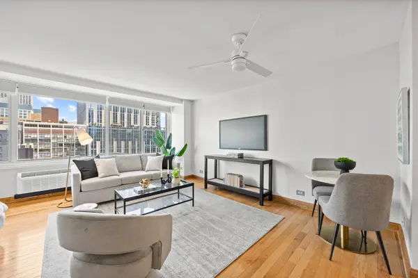 211 E OHIO ST #2623, Chicago, IL 60611