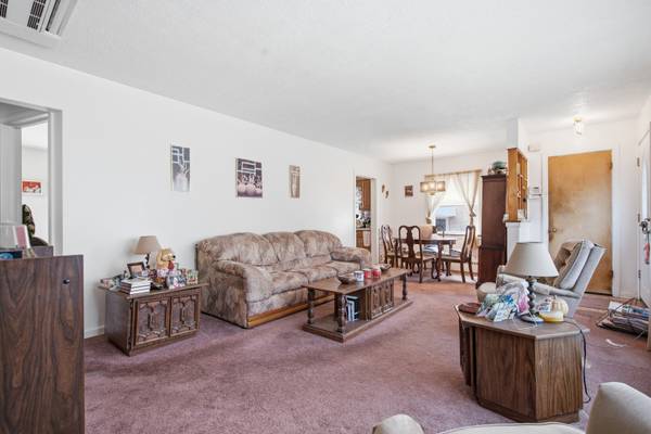 515 Asbury AVE, Evanston, IL 60202