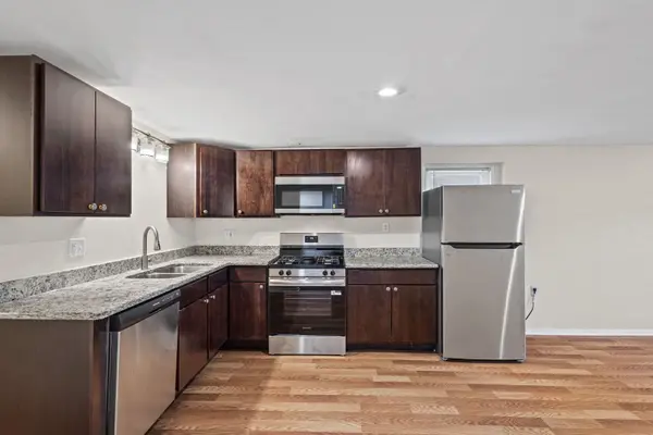 2710 W Fletcher ST #1, Chicago, IL 60618
