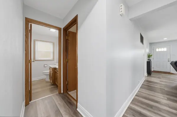Address not disclosed, Midlothian, IL 60445