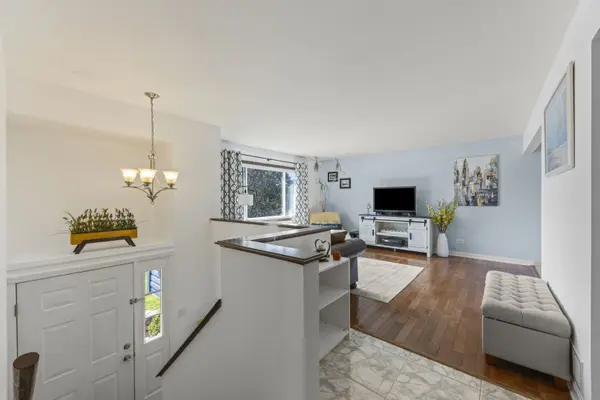 1219 N Itasca RD, Addison, IL 60101