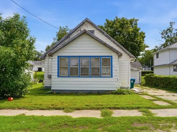 219 Ave E, Rock Falls, IL 61071