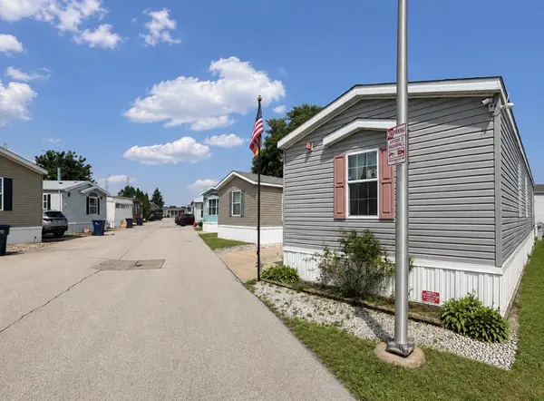 8800 S Harlem AVE #1517, Bridgeview, IL 60455